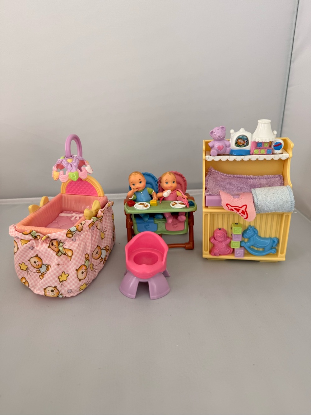 Fisher Price Loving Family Dollhouse Twin Baby Nursery Accessories